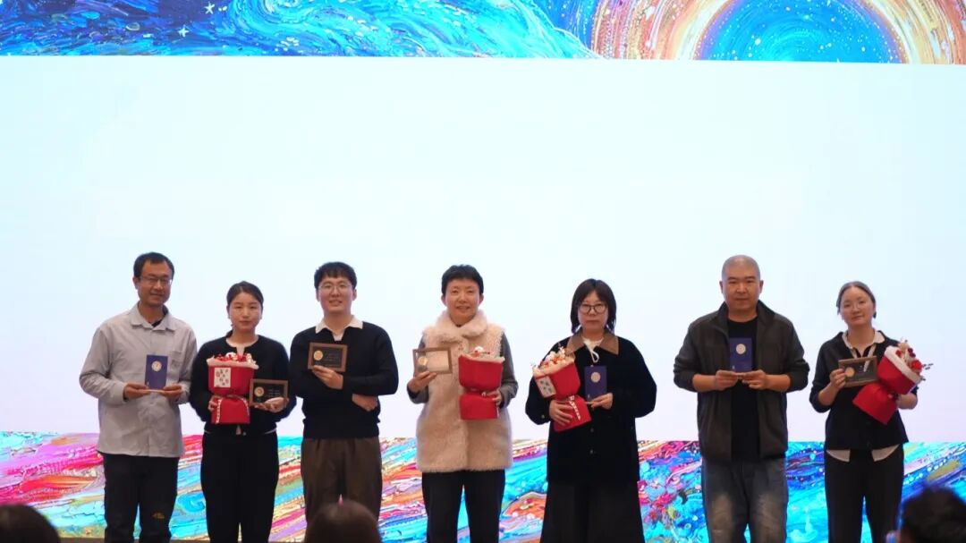 星光熠熠，一键启动剧星传媒各地“年会狂欢模式”！