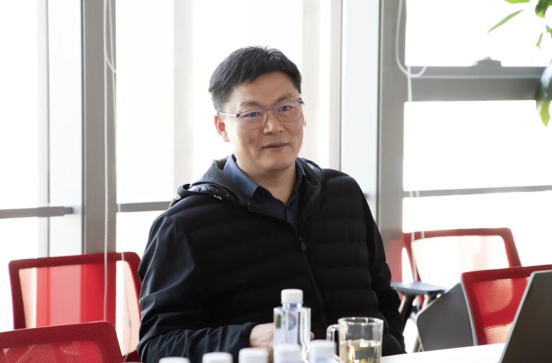 复旦大学管理学院校友中心主任段邵斌、EMBA新媒体研究会理事一行来访